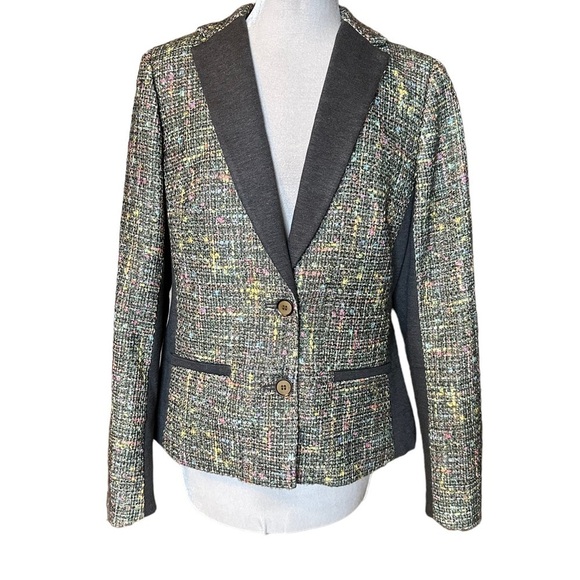 Trina Turk Multicolored 2 Piece Tweed Suit. Size 10 - Picture 12 of 15